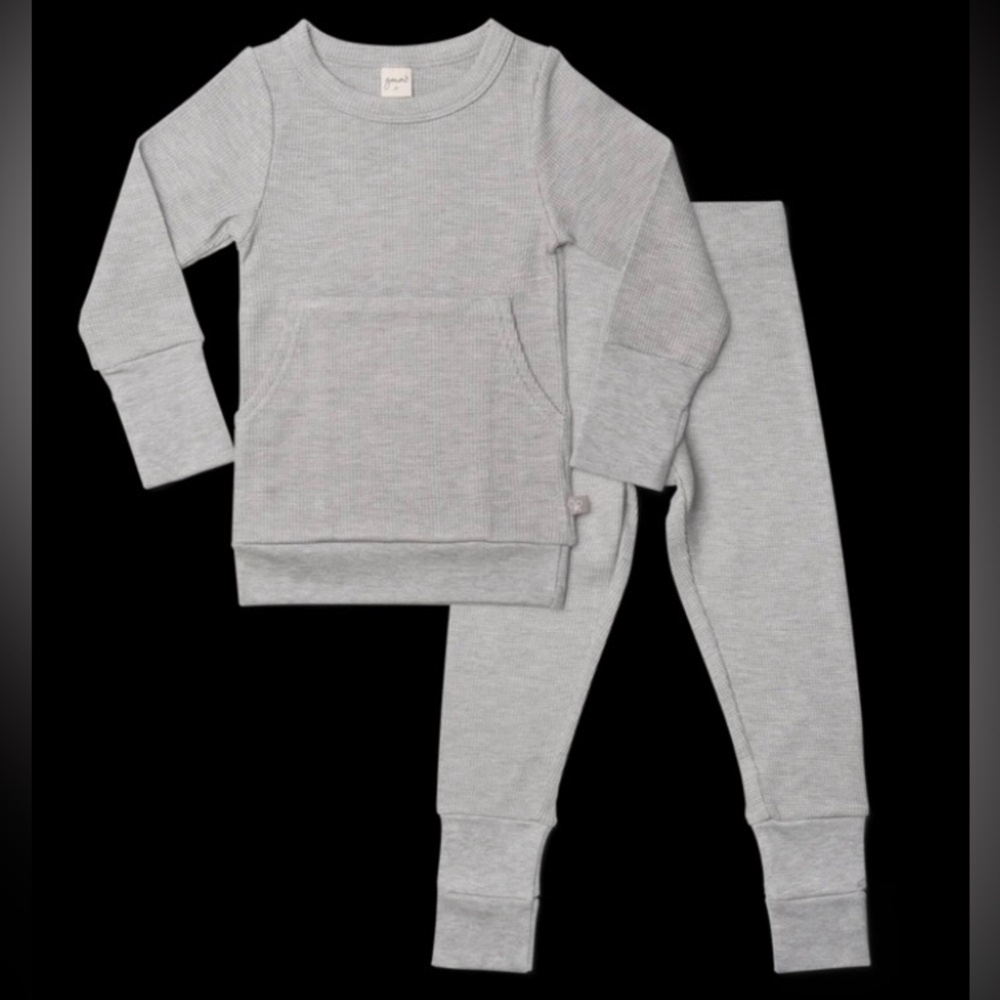 NWT Goumi Kids All day jogger set